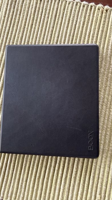 Onyx boox Page z magnetycznym etui