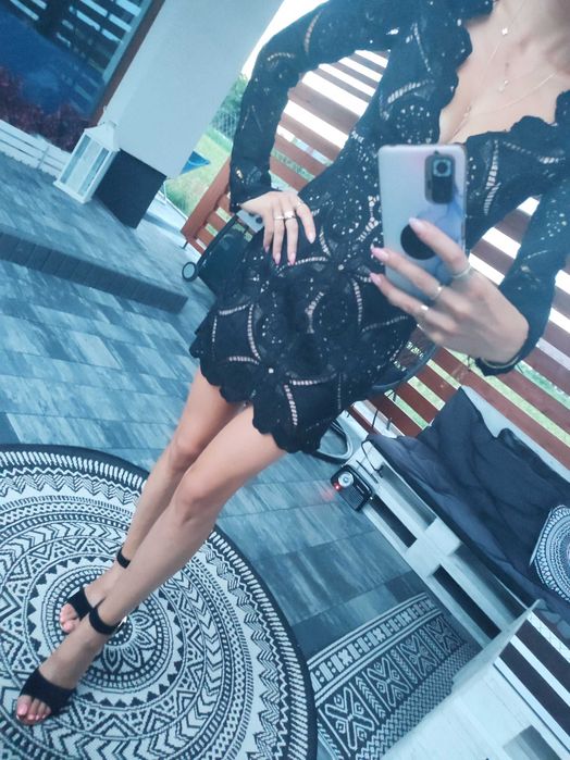 Czarna sukienka koronka wesele impreza okazja wieczorowa