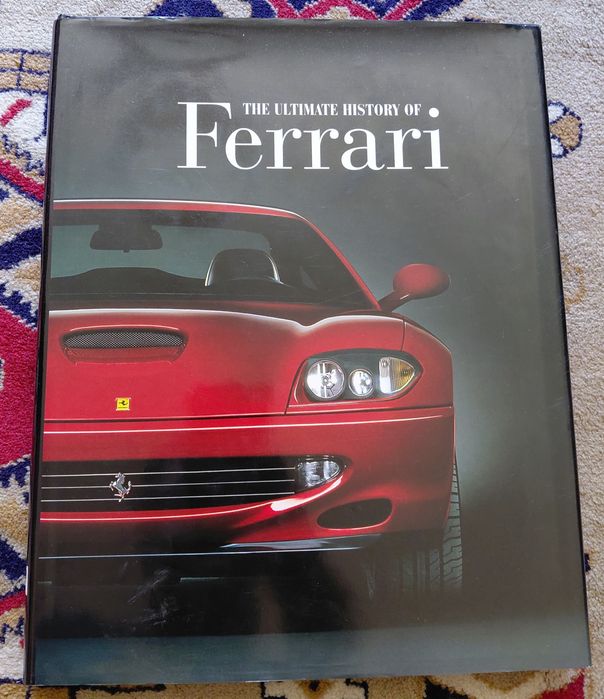 Livro The Ultimate History of Ferrari