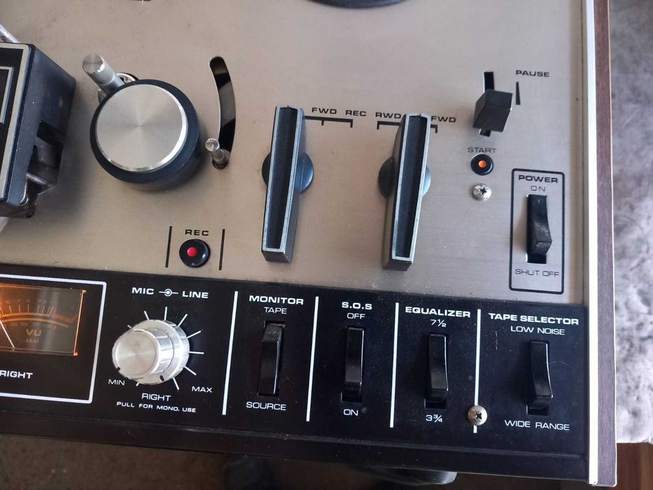 AKAI 4000DS Mk-II - Toca fitas