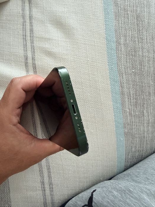 Iphone 13 256gb- com 2 anos