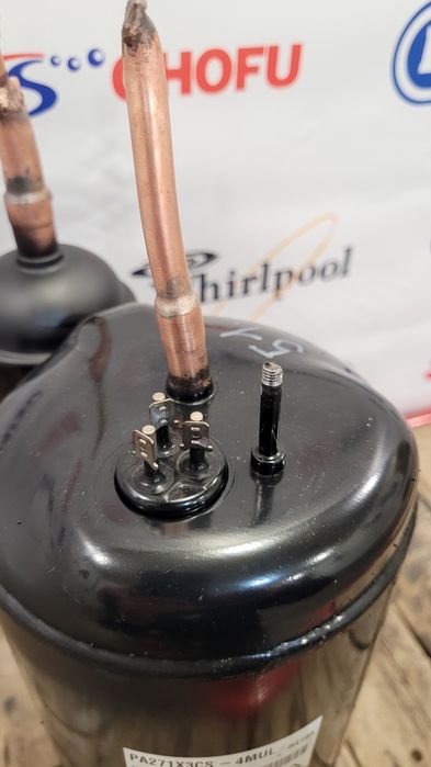 Компрессор від 24-го кондиціонера.