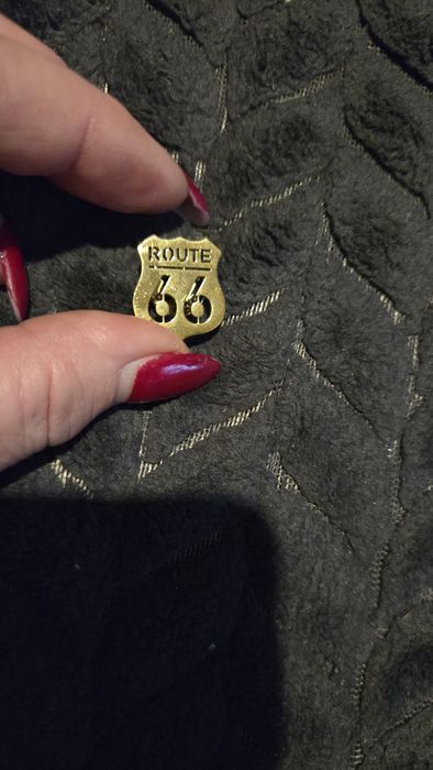 Przypinka Route 66.