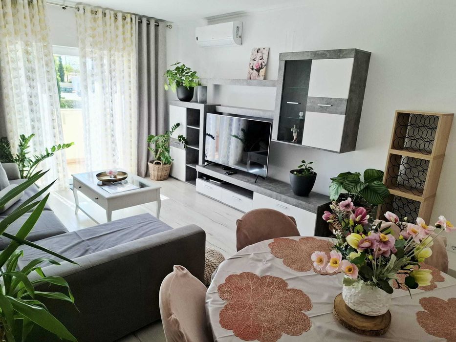 Apartamento T2 Olhos de Agua