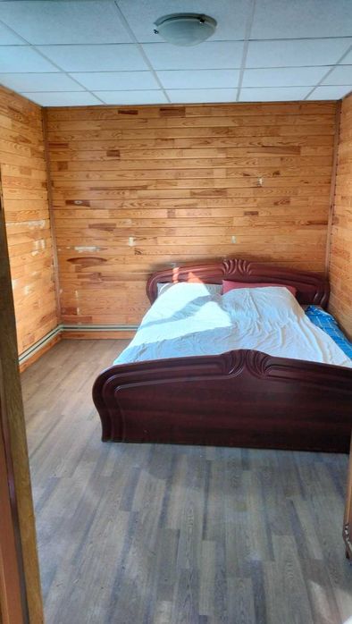 Продам гараж в кооперативі з кухнею та двома кімнатами є ліфт