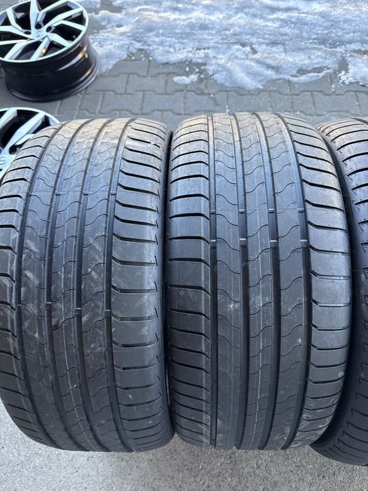 Opony letnie Bridgetsone Turanza 255 35 R21