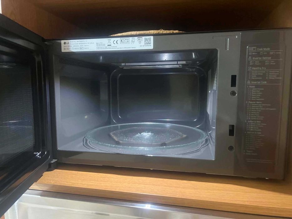 Microondas LG NeoChef MH7265DPS - 32L - c/Grill