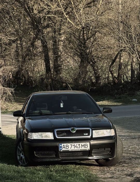 Skoda octavia tour 1.8т