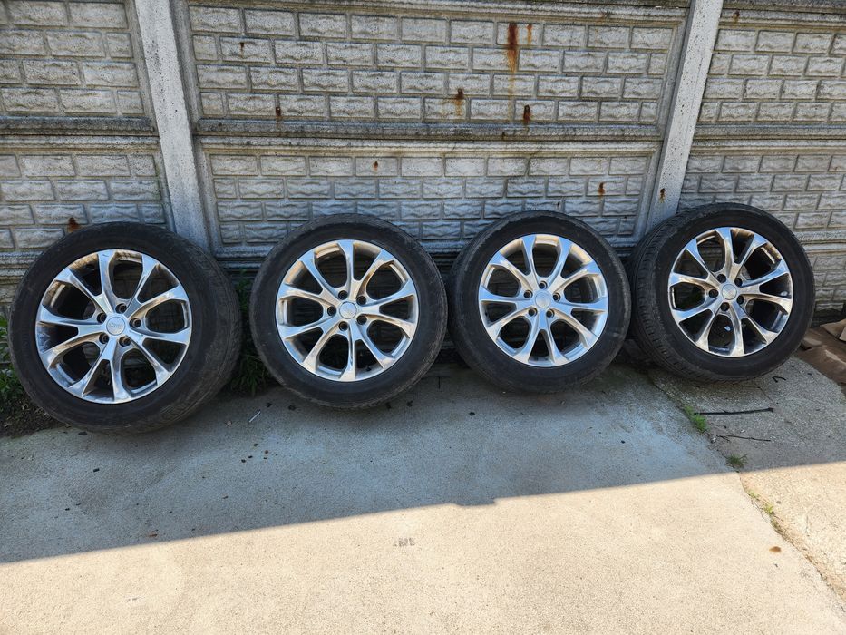 Jeep grand Cherokee WK2   диски R20