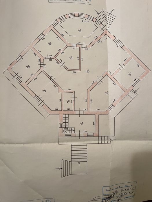 Авторський Будинок з Басейном та Укриттям - район Кварцу