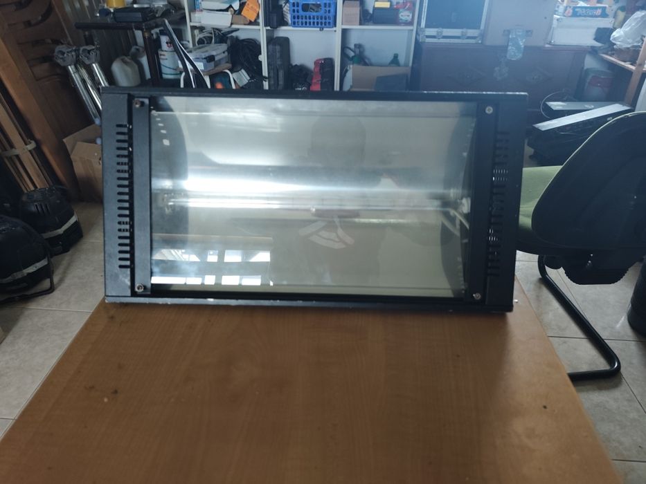Strob 1500w com DMX