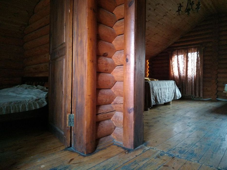 Будинок подобово з банею. Осокорки.