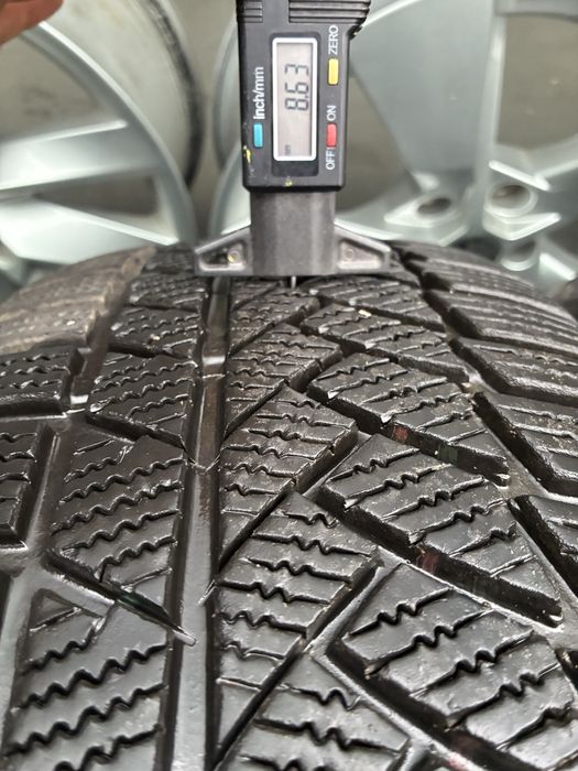 Диски з резиною Mersedes Vito R17 оригінал