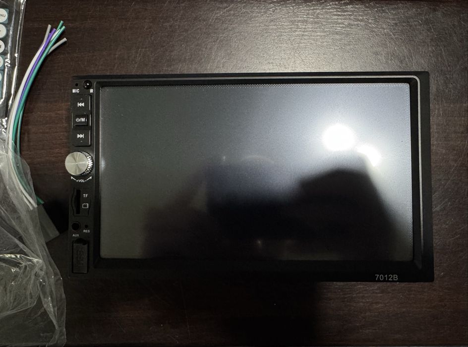 Автомагнітола 2DIN 7018B (45W x4) з Bluetooth та екраном