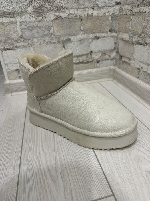 Уггі (UGG) зимові