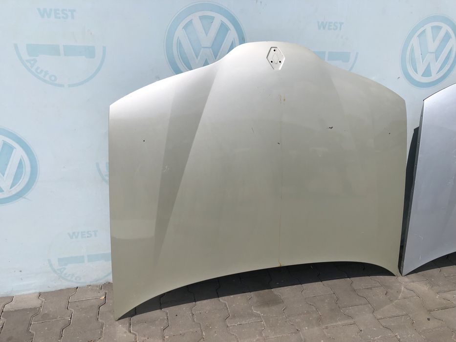 Капот Renault Laguna 2