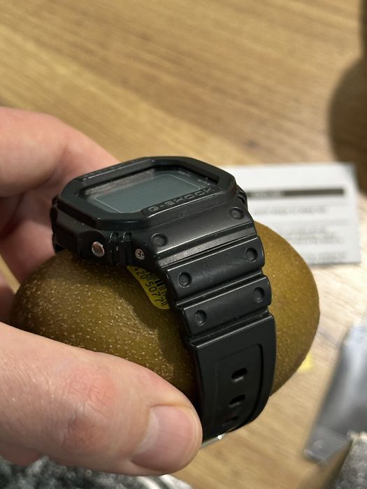 Casio G-Shock GW—M5610-1BER Solar Touch oraz Multiband 6