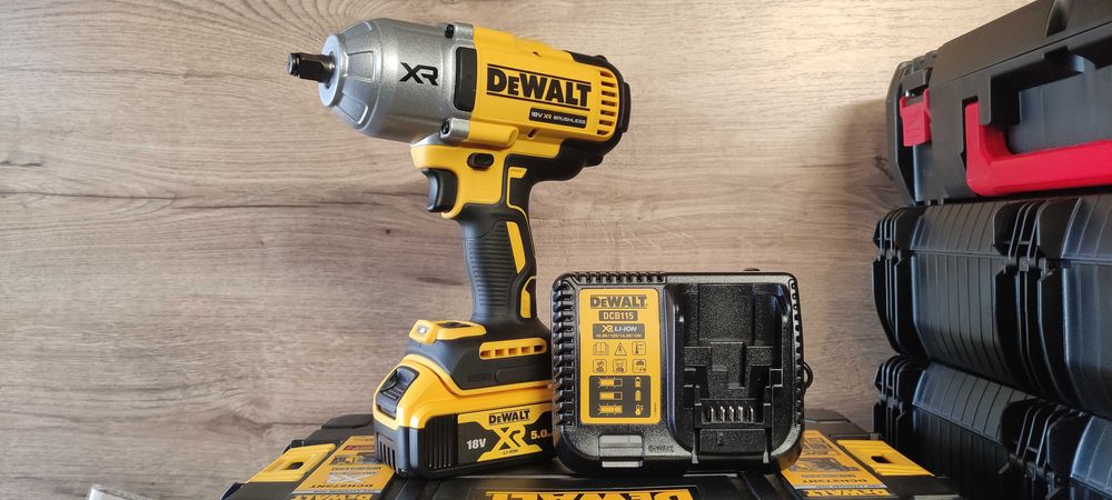 Klucz Udarowy Dewalt DCF900 5ah 18V 1355/1898NM Mocny dp kół