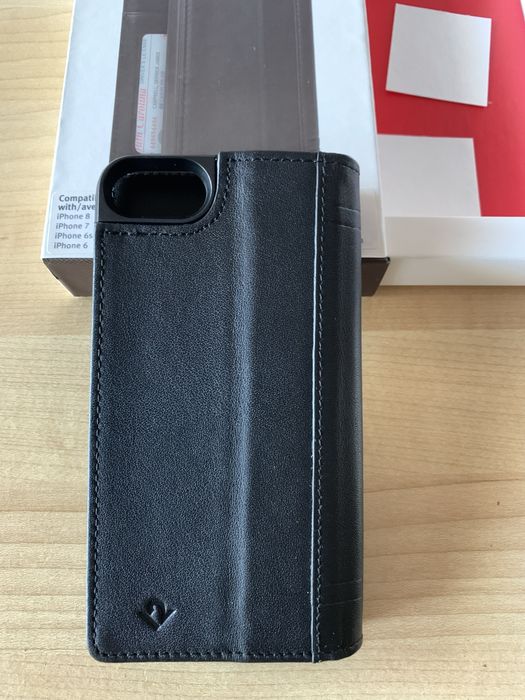 Twelve South - Capa em pele genuína para iPhone SE/8/7/6/6s
