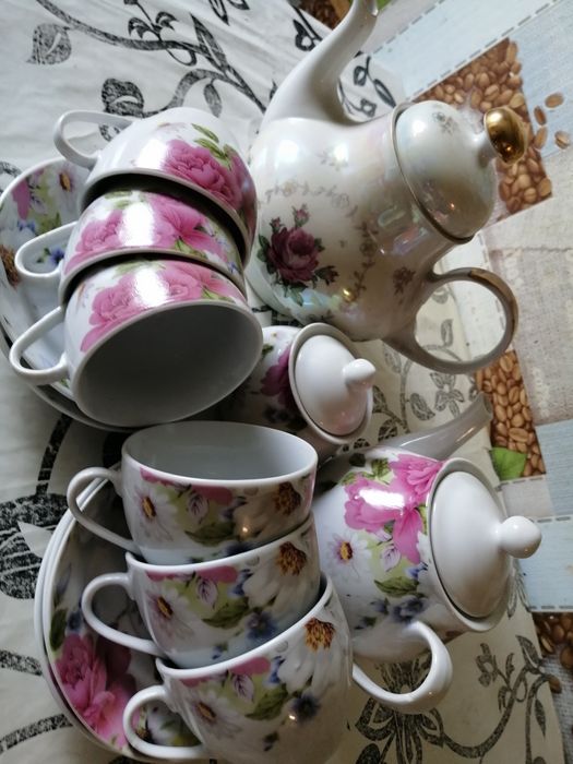 Продам чайный сервіз на 6 персон, новий