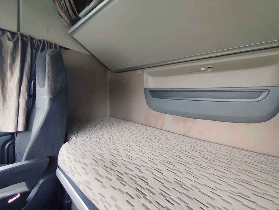 DAF XF 510 | Ano 2016 | 4x2 | Kit Hidráulico | Retarder | 510cv