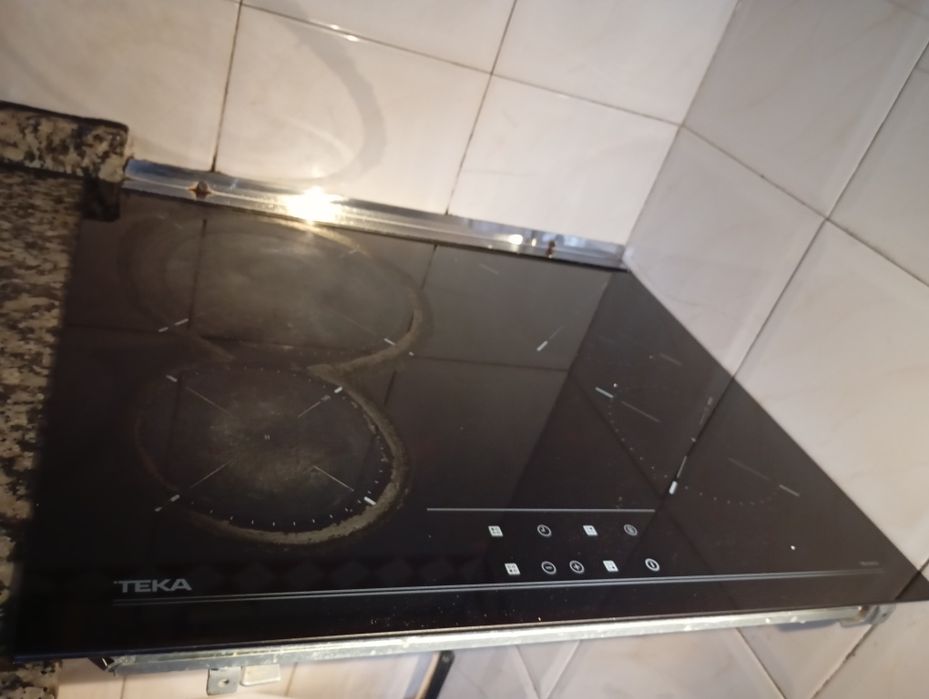 Fogão de placa Teka usado bom estado