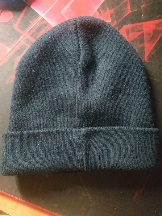 Продам шапку унисекс