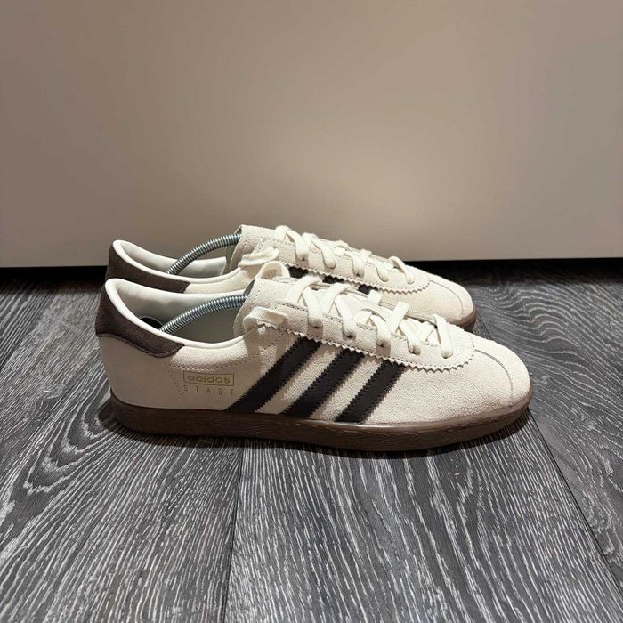 Sapatilhas Adidas Stadt