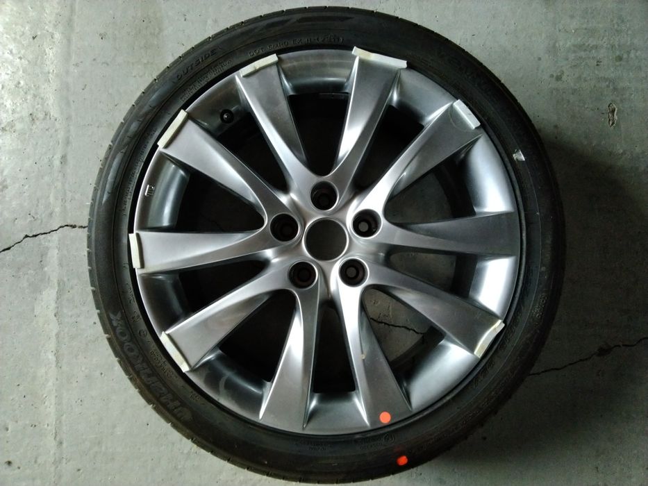 Felga 8x18 cali 5x114,3 Hyundai z opona