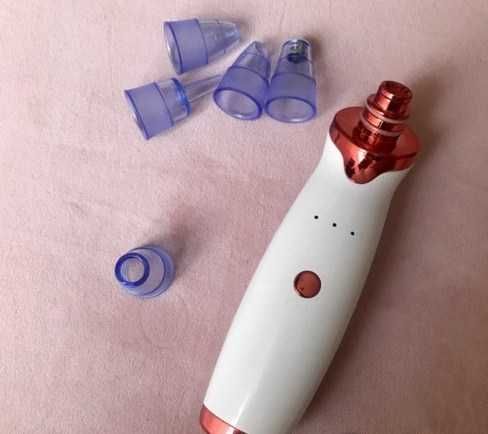 Очиститель пор Вакуумный/ массажер Multifunctional Cleaning Instrument