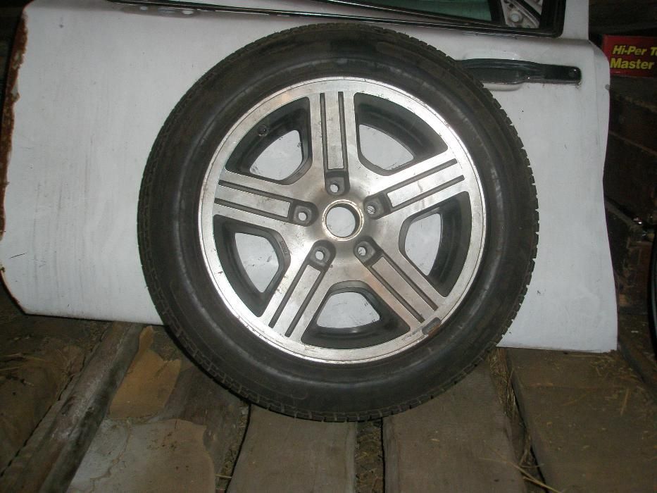 Mercury Cougar колесо R16