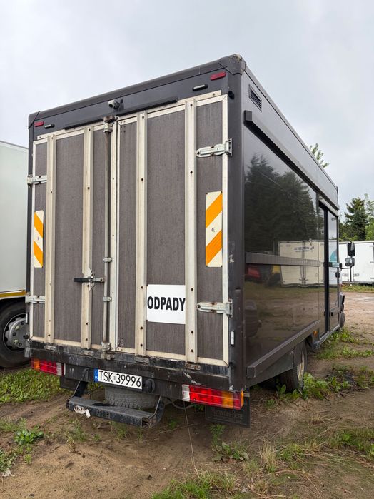 Mercedes vario 612 kontener na B