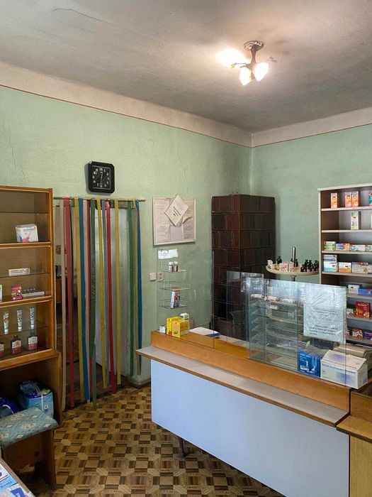 -50% фасадна будівля 109м під аптеку/магазин/кафе с.Поляна Свалява-7км