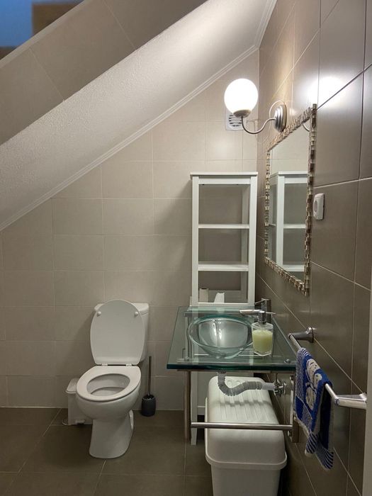 Quarto para arrendar