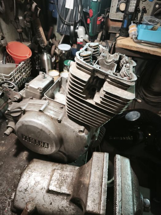 Yamaha XS 360  400 1977 Części