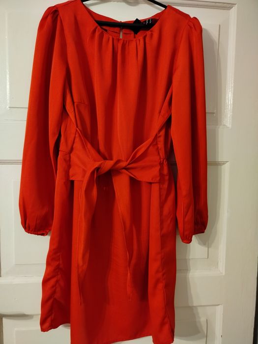 Sukienka czerwona 42/44