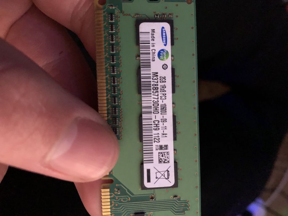Оперативна память  ОЗУ Ddr3 2Gb 3x2gb