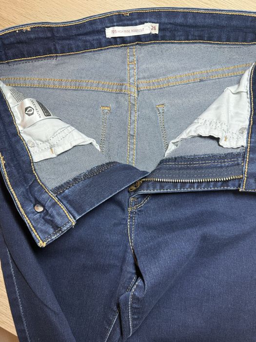 Calças de ganga escura Levi’s 725 W26 L30