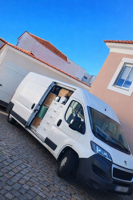 Serviço de mudanças no Porto e Gaia