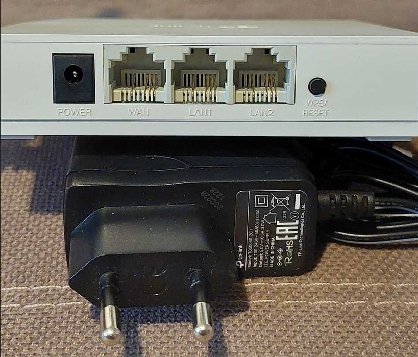 Роутер TP-Link 820N б.у, маршрутизатор