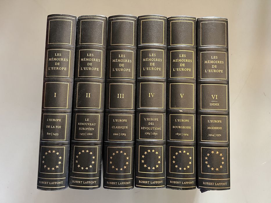 Collection of 6 Books: Les Mémoires de l'Europe