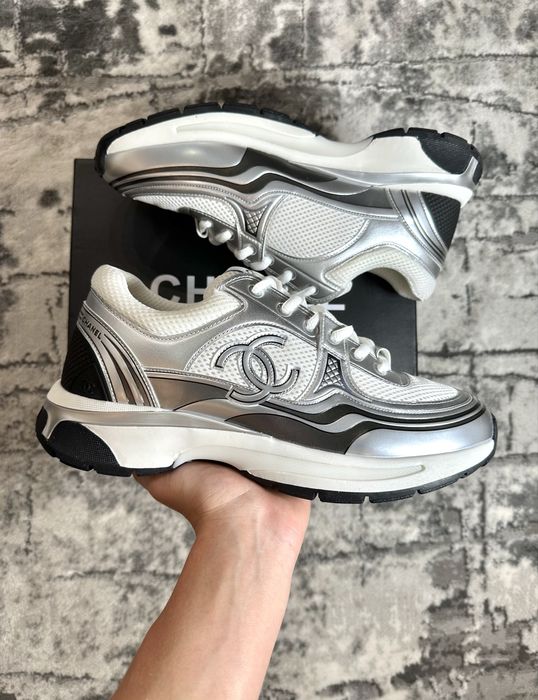 Кросівки Chanel Runner silver
