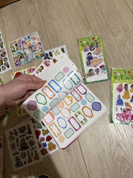 продам лот наліпок