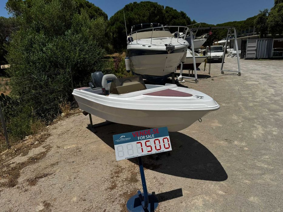 Barco De Pesca 4M - Motor YAMAHA 25C