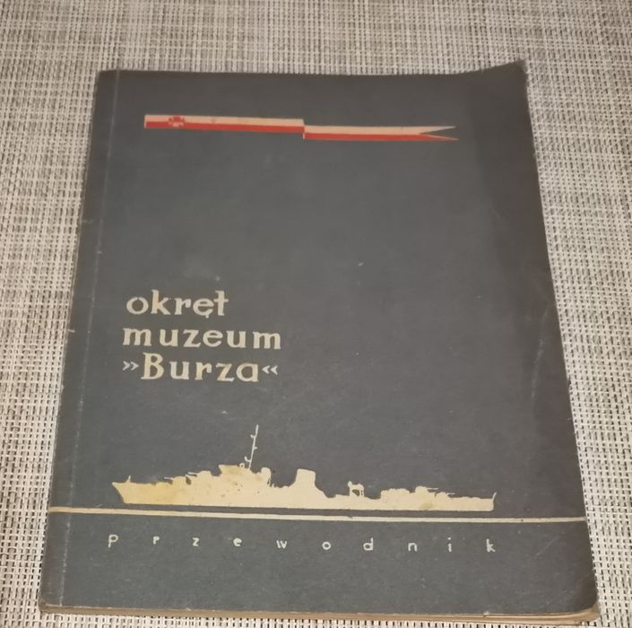 Książka okręt muzeum Burza przewodnik