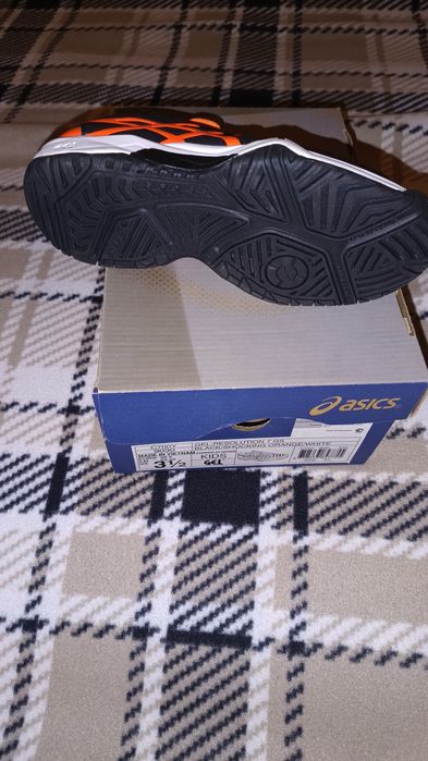 ASICS детские кроссовки