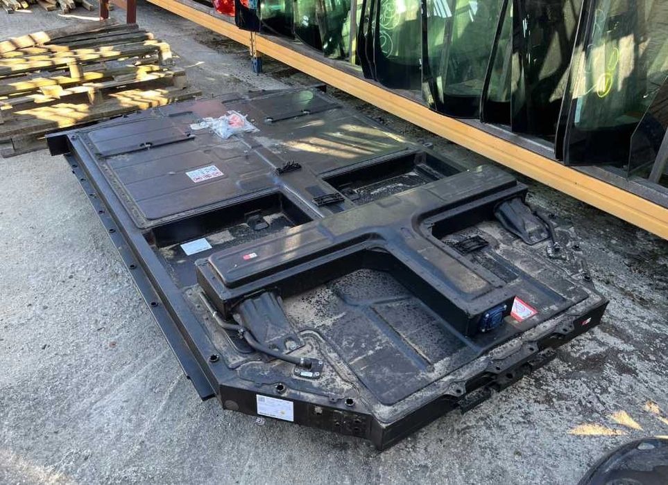 Батарея,Акумулятор Ячейка,Модулі Porsche Taycan 93 kwh