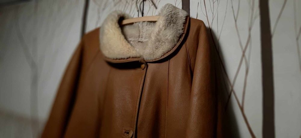 Kożuch jasny brąz długi