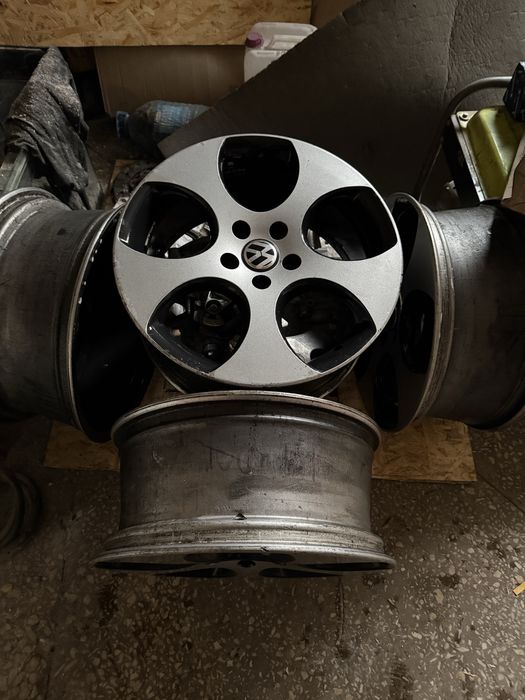 Диски Detroit R18 7.5j ET51 5x112 golf gti jetta