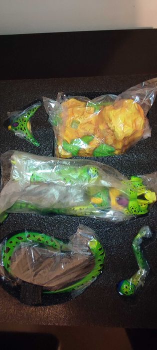 Cell Dragon Ball Resina